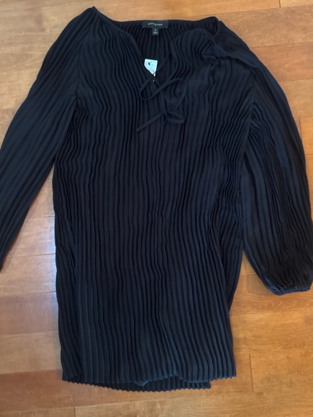 Banana Republic Factory Black Pleated Tie-Neck Mini Dress